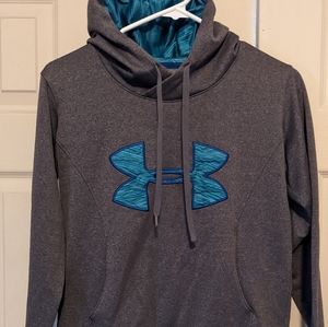 Women's Under Armour Small Hoodie